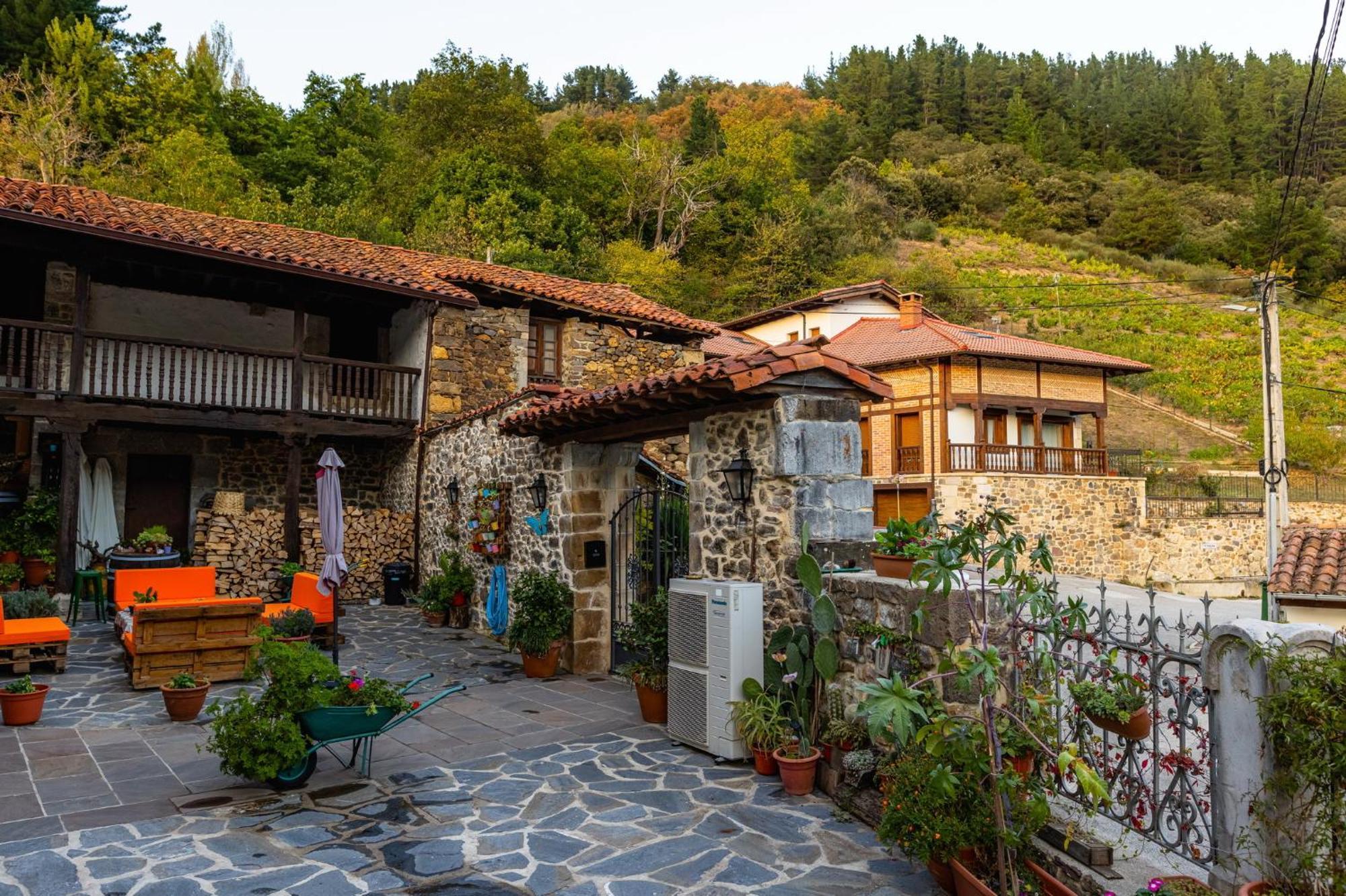 Posada Villa Matilde Cillorigo de Liebana ภายนอก รูปภาพ